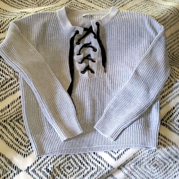 Rails Sweaters - Rails gray lace up sweater🎉🎉HP🎉🎉